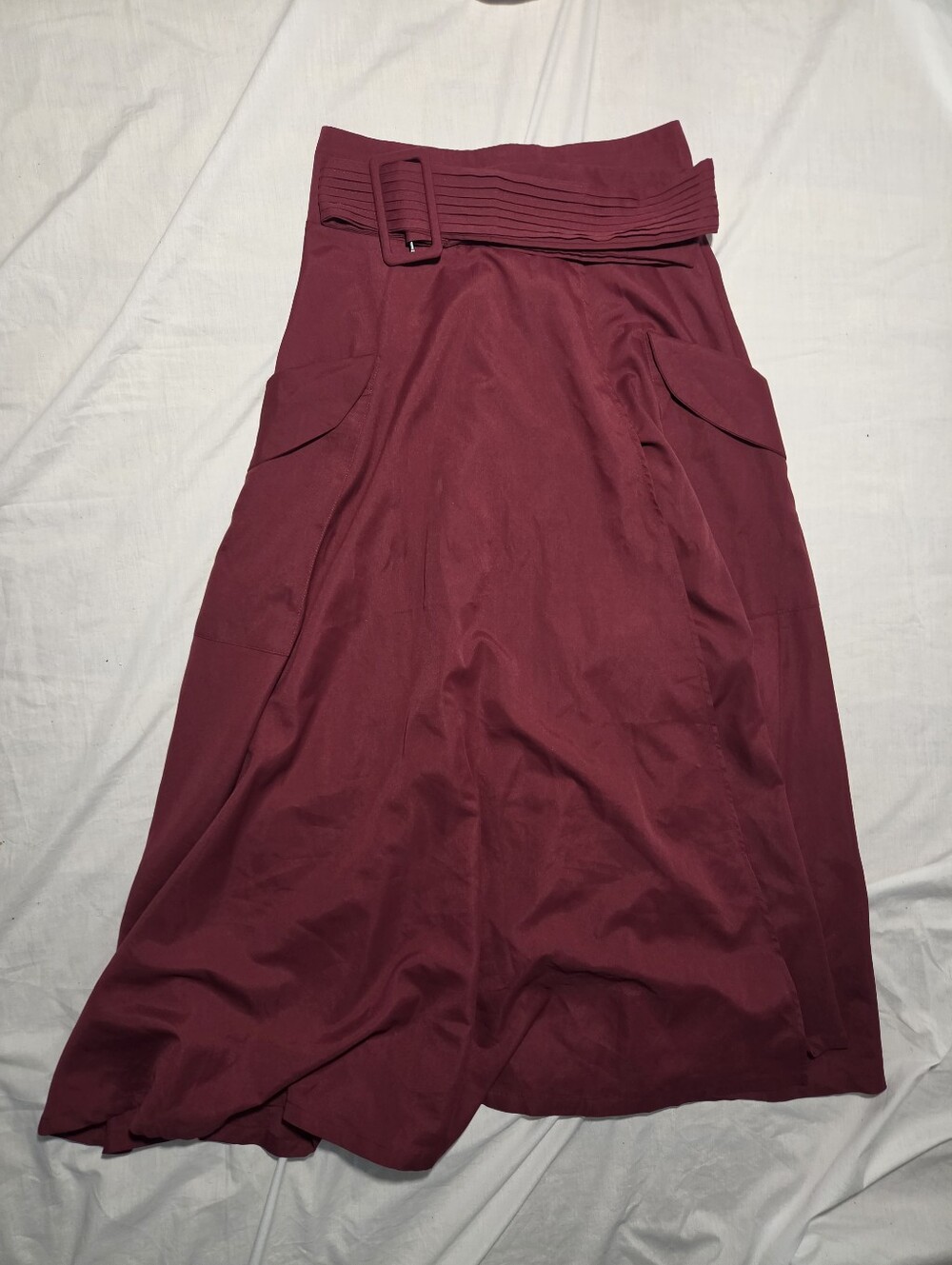 Burgundy Solid Woven Polyester A-Line Maxi Skirt Women’s M High Rise Belt